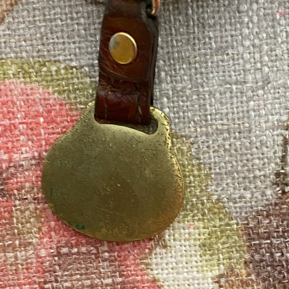 Brahmin Vintage Leather Wallet comes with Original Brahmin Card EUC - Picture 10 of 10